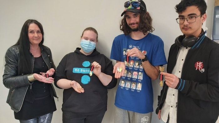 Hand Medal heroes cropped