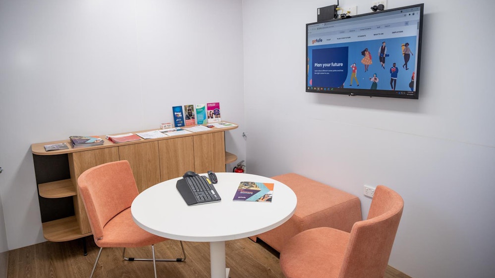 Mobile Campus Interior 3