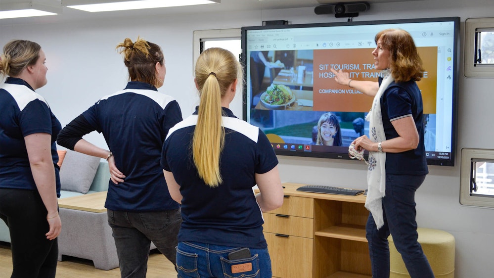 Mobile Campus Students and Skills and Jobs