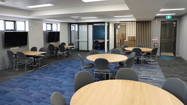 Digitally connected learning space